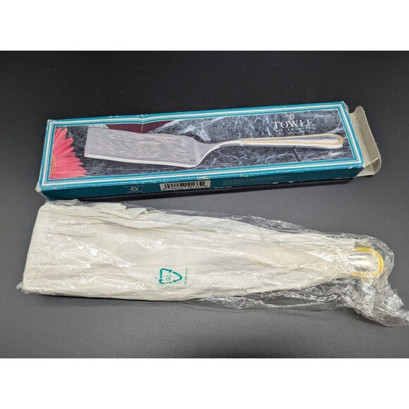 Vtg '94 Towle Silversmiths Silver Plated with Gold Accent Beaded Lasagna Server - Picture 5 of 5